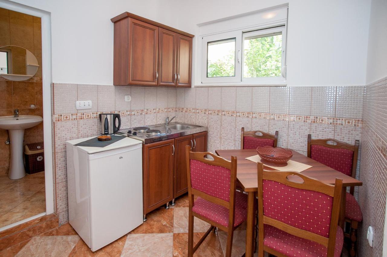 Apartments Onyx Ulcinj Luaran gambar